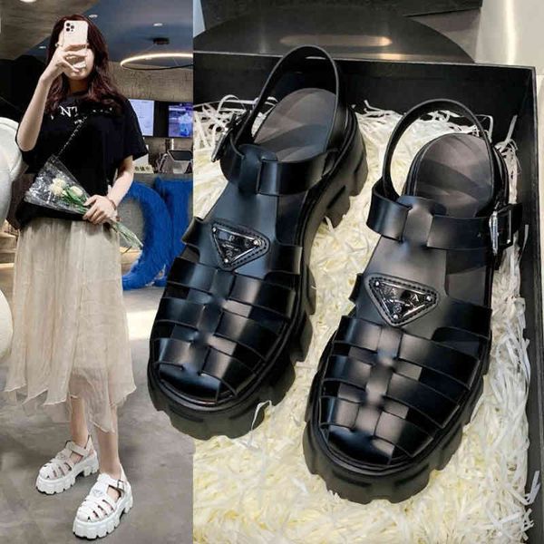 sandals p's summer roman woven triangle hollowed out sponge cake pig cage baotou shoes thick soled high sandals, Black
sandals p's summer roman woven triangle hollowed out sponge cake pig cage baotou shoes thick soled high sandals, Black