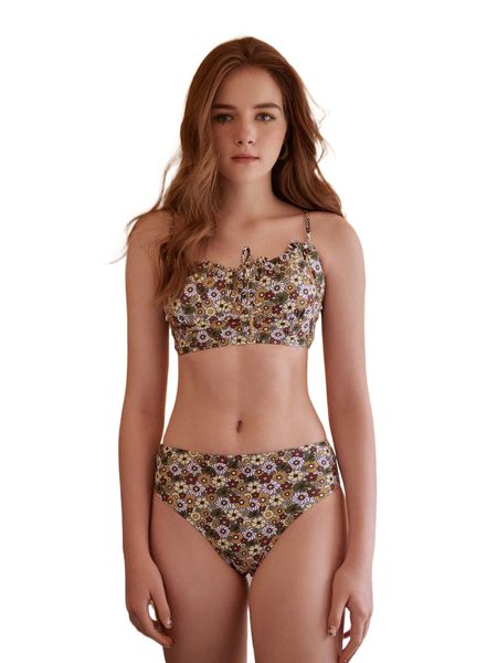 romwe x goldendazeillustration floral print tie front bikini swimsuit 21js#, White;black
romwe x goldendazeillustration floral print tie front bikini swimsuit 21js#, White;black