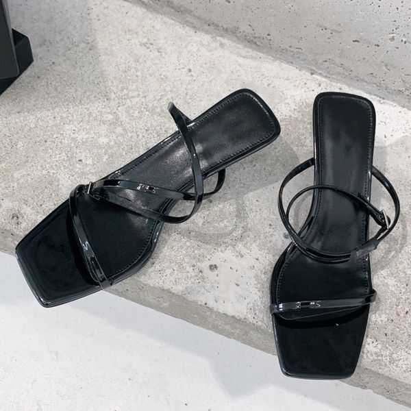 new popular kitten heel sandals comfortable fashionable extravagant simple classic elegant intellectual well known brand high heeled sandals, Black
new popular kitten heel sandals comfortable fashionable extravagant simple classic elegant intellectual well known brand high heeled sandals, Black