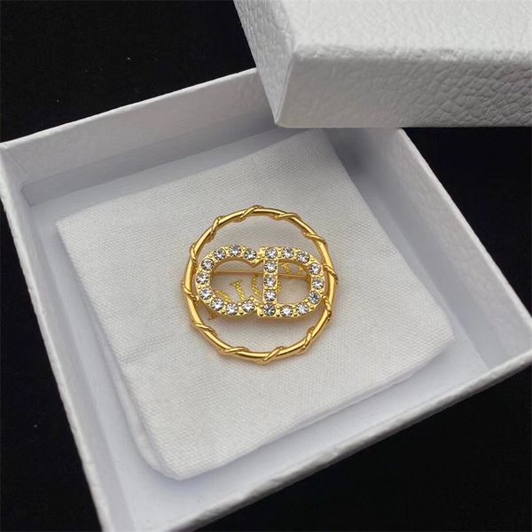 65% off jewelry store coupon 21 new fashion rope winding letter full diamond brooch women's brass high-grade, Gray
65% off jewelry store coupon 21 new fashion rope winding letter full diamond brooch women's brass high-grade, Gray