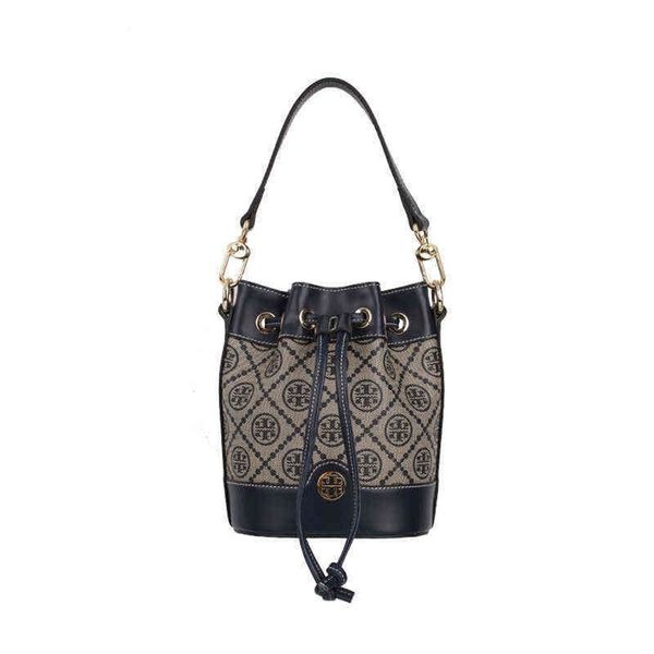 50% off factory stores printing high-quality versatile portable oblique cross explosion bucket bag tz9i
50% off factory stores printing high-quality versatile portable oblique cross explosion bucket bag tz9i