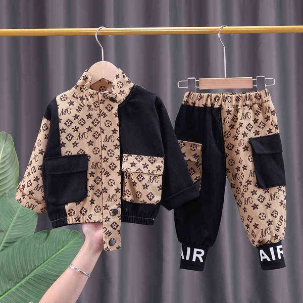 boys' spring suit middle and small children's handsome spring and autumn style sports foreign style korean version trend two-piece, White
boys' spring suit middle and small children's handsome spring and autumn style sports foreign style korean version trend two-piece, White