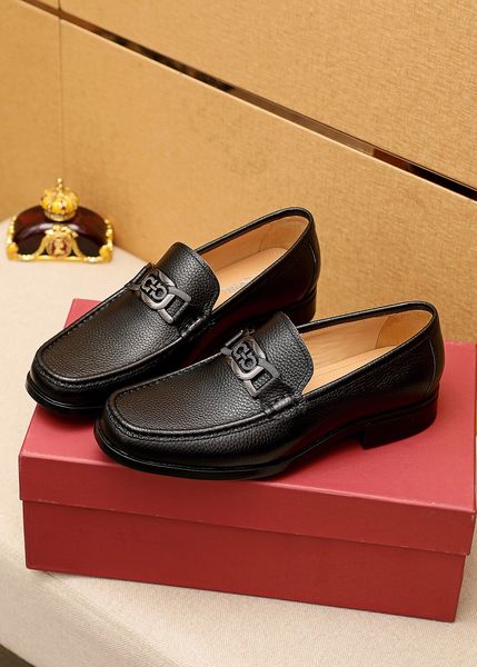2022 men brogue formal dress shoes brand elegant business suit shoes male genuine leather wedding party loafers size 38-45, Black
2022 men brogue formal dress shoes brand elegant business suit shoes male genuine leather wedding party loafers size 38-45, Black