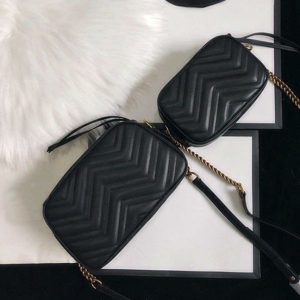 wholesale cowhide handbag leather shoulder bag chain purse fashion wave chain purse presbyopic card holder evening bag messenger women
wholesale cowhide handbag leather shoulder bag chain purse fashion wave chain purse presbyopic card holder evening bag messenger women