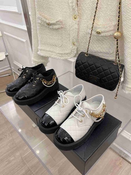 2022 famous brand women's designer ankle boot casual fashion vintage chain platform shoes for women girl paris classic luxury height in, Black
2022 famous brand women's designer ankle boot casual fashion vintage chain platform shoes for women girl paris classic luxury height in, Black