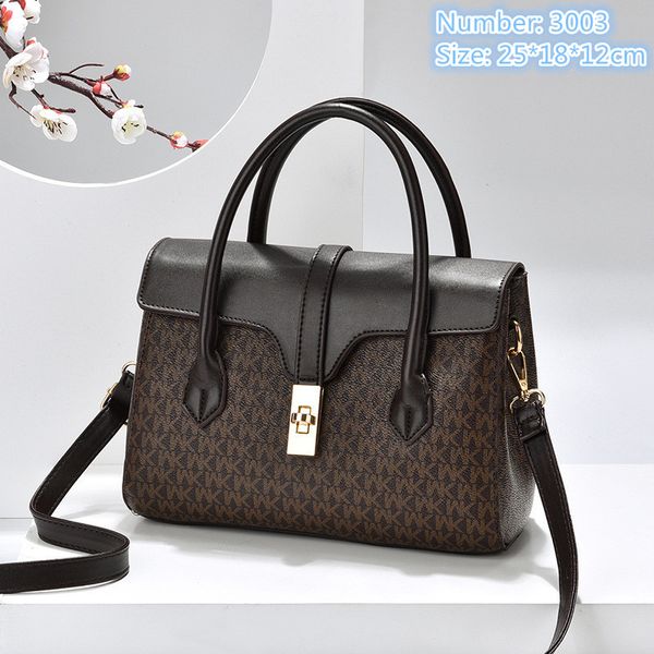 wholesale factory ladies leathers shoulder bags elegant retro printed handbag simple versatile black fashion tote bag flip contrast leather
wholesale factory ladies leathers shoulder bags elegant retro printed handbag simple versatile black fashion tote bag flip contrast leather