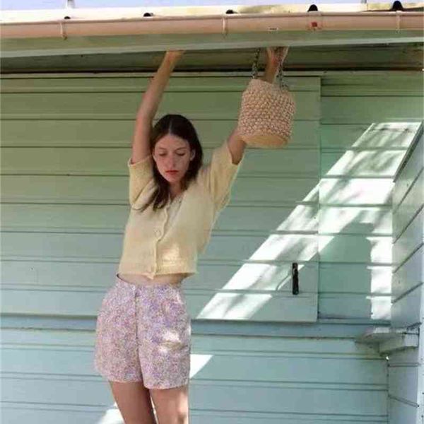 women's pants capris ro family of legal system spring summer product garden flower loose version holiday style high waist shorts casual, Black;white
women's pants capris ro family of legal system spring summer product garden flower loose version holiday style high waist shorts casual, Black;white