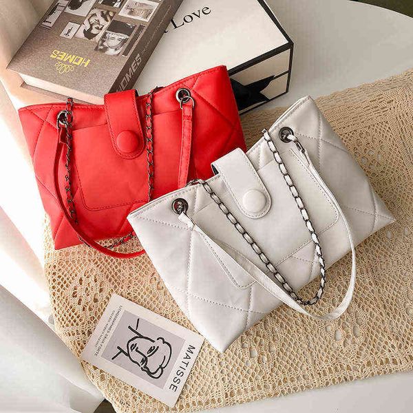 evening bags 2022 fashion shoulder simple female crossbody chain strap handbags for women plaid prints phone 220608
evening bags 2022 fashion shoulder simple female crossbody chain strap handbags for women plaid prints phone 220608