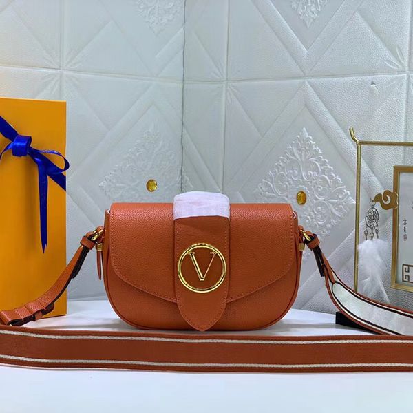 luxury designer handbag loulou shaped seam leather ladies metal chain shoulder bag flap bag messenger bag wholesale
luxury designer handbag loulou shaped seam leather ladies metal chain shoulder bag flap bag messenger bag wholesale