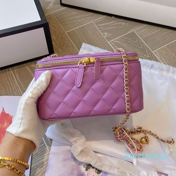 cc bag 2022 bag woven ball lambskin quilted plaid crossbody bag classic hardware metal chain shoulder designer womens french sacoche 19cm
cc bag 2022 bag woven ball lambskin quilted plaid crossbody bag classic hardware metal chain shoulder designer womens french sacoche 19cm