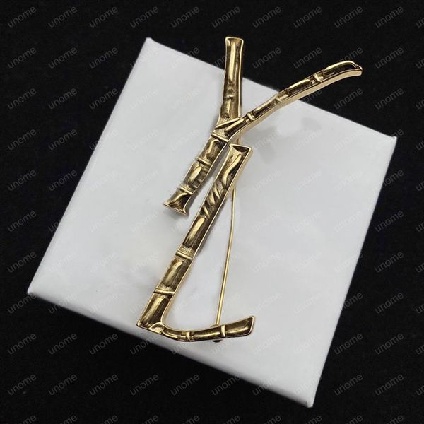 women pins pearl brooches y luxurys designers letter brooch pin for suit dress lady brooches for party nice gift fashion jewelry d2827, Gray
women pins pearl brooches y luxurys designers letter brooch pin for suit dress lady brooches for party nice gift fashion jewelry d2827, Gray
