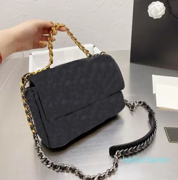 2022 new fashion designer- women classic flap bags braided genuine leather zipper style two-tone summer crossbody shoulder pochette 25cm
2022 new fashion designer- women classic flap bags braided genuine leather zipper style two-tone summer crossbody shoulder pochette 25cm