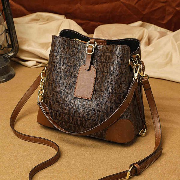 bags handbags female 2022 fashion temperament bucket printed single shoulder korean versatile diagonal, Black;red
bags handbags female 2022 fashion temperament bucket printed single shoulder korean versatile diagonal, Black;red