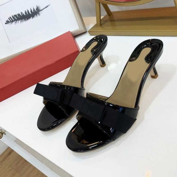 designer womens slippers 100% cowhide leather fashion bow thin heels slides woman shoe beach lazy sandals metal heel high heeled shoes, Black
designer womens slippers 100% cowhide leather fashion bow thin heels slides woman shoe beach lazy sandals metal heel high heeled shoes, Black