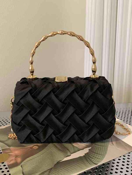 designer bag brand fashion dinner luxury shoulder handbag minimalist cross detail box superior quality genuine shopping wallet
designer bag brand fashion dinner luxury shoulder handbag minimalist cross detail box superior quality genuine shopping wallet