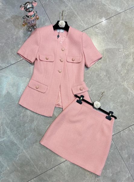 chan 2023 new spring summer women's two piece sets designer grade fashion logo tweed jacket short skirt womens autumn suit casual sprin, White
chan 2023 new spring summer women's two piece sets designer grade fashion logo tweed jacket short skirt womens autumn suit casual sprin, White