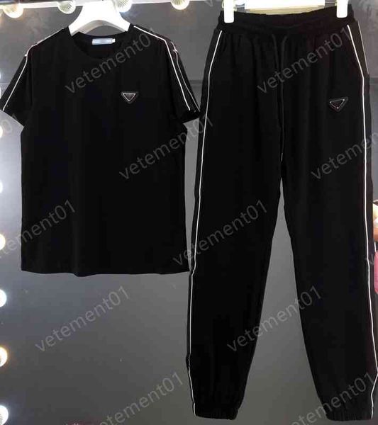 womens two piece pants black crew neck short-sleeved t-shirt with triangle pattern and trousers 2 piece sets luxury designer tracksuits wome, White
womens two piece pants black crew neck short-sleeved t-shirt with triangle pattern and trousers 2 piece sets luxury designer tracksuits wome, White