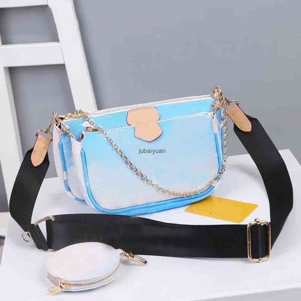 luxury multicolor printing designer women shoulder bag adjustable wide shoulder straps crossbody bags ladies handbags 3 in 1 clutch messenge
luxury multicolor printing designer women shoulder bag adjustable wide shoulder straps crossbody bags ladies handbags 3 in 1 clutch messenge
