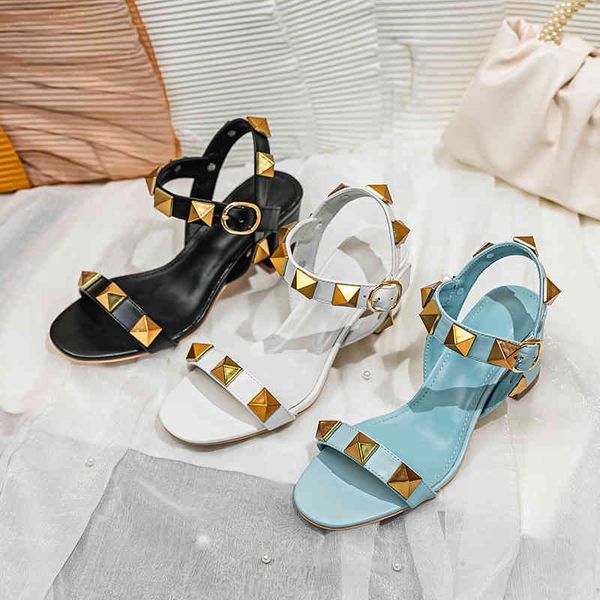 shoes women's 2022 summer new roman style leisure high heels sandals wear slippers thick outlet_eqoj, Black
shoes women's 2022 summer new roman style leisure high heels sandals wear slippers thick outlet_eqoj, Black