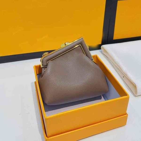 mini coin purse women evening bags designer wallet crossbody bags casual clutches shoulder womens purses 220617
mini coin purse women evening bags designer wallet crossbody bags casual clutches shoulder womens purses 220617