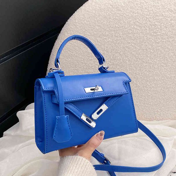 factory direct sale bag 2022 new diana fashion french messenger single shoulder portable women's designer
factory direct sale bag 2022 new diana fashion french messenger single shoulder portable women's designer