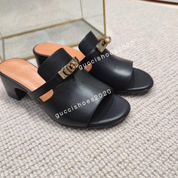 slipper designer slide summer sandals fashion men beach indoor flat flip flops leather lady women shoes ladies slippers size35-40, Black;red
slipper designer slide summer sandals fashion men beach indoor flat flip flops leather lady women shoes ladies slippers size35-40, Black;red