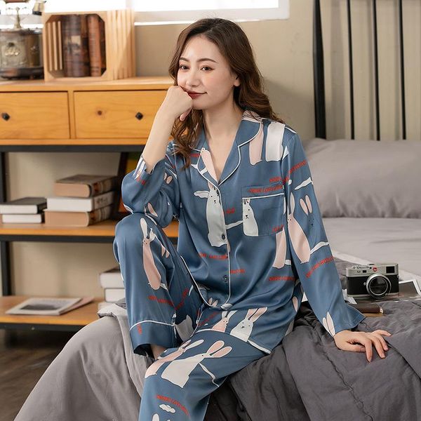 autumn silk women pajamas suits cute cartoon girls sleepwear long sleeve comfortable soft female homewear pijamas, Black;red
autumn silk women pajamas suits cute cartoon girls sleepwear long sleeve comfortable soft female homewear pijamas, Black;red