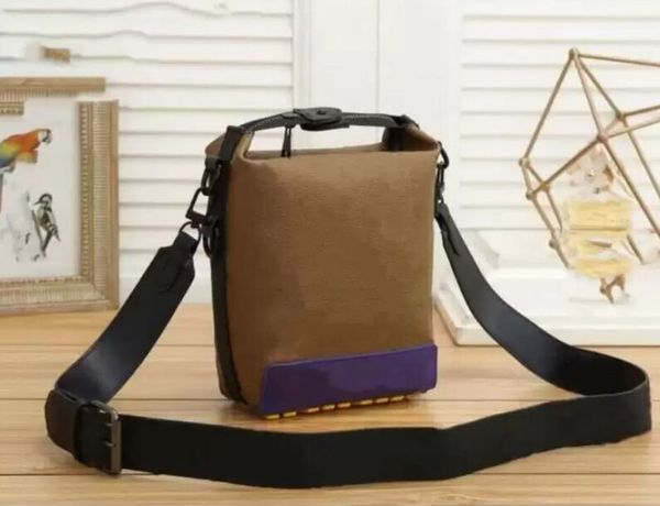 women men shoulder crossbody bags luxury purse fashion leather designer shopping handbags girls boys clutch travel bag
women men shoulder crossbody bags luxury purse fashion leather designer shopping handbags girls boys clutch travel bag