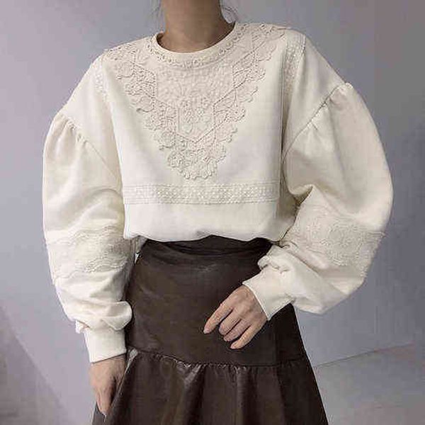 chic lace hook flower patchwork hoody vintage o-neck loose hoodies women casual all-match lantern sleeve sweatshirt t220726, Black
chic lace hook flower patchwork hoody vintage o-neck loose hoodies women casual all-match lantern sleeve sweatshirt t220726, Black