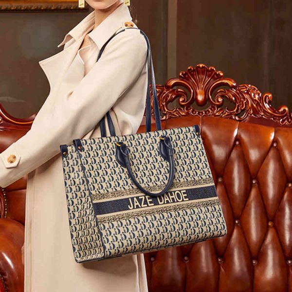purses large capacity women's portable tote bag autumn new bag versatile shoulder bags
purses large capacity women's portable tote bag autumn new bag versatile shoulder bags