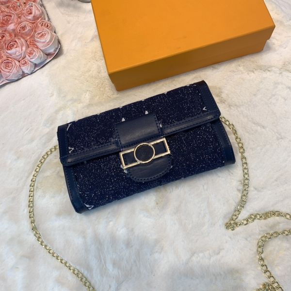 spring summer classic ladies shoulder bags soft and comfortable messenger bag fashion trend women's bag simple mini handbag no box
spring summer classic ladies shoulder bags soft and comfortable messenger bag fashion trend women's bag simple mini handbag no box