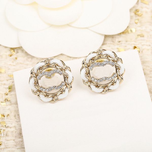 2022 charm stud earring with diamond and white genuine leather for women wedding jewlry gift have stamp box ps4081a, Golden
2022 charm stud earring with diamond and white genuine leather for women wedding jewlry gift have stamp box ps4081a, Golden