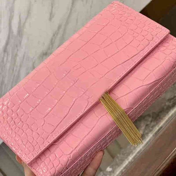 crossbody underarm bag women luxurious designers caviar leather for ladies tote shoulder messenger shopping female purses 220408
crossbody underarm bag women luxurious designers caviar leather for ladies tote shoulder messenger shopping female purses 220408