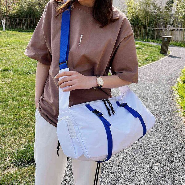 duffle bags short distance luggage women's large capacity travel messenger travel bag dry wet separation fitness bag 220707
duffle bags short distance luggage women's large capacity travel messenger travel bag dry wet separation fitness bag 220707