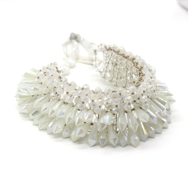 charm creative original niche design white jade glass necklace exaggerated electroplating, Golden
charm creative original niche design white jade glass necklace exaggerated electroplating, Golden