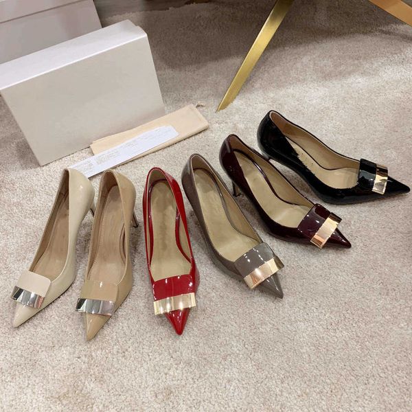 2022 spring and summer shoes new patent leather metal square buckle pointed high heels women's stiletto shallow mouth single shoes wedd, Black
2022 spring and summer shoes new patent leather metal square buckle pointed high heels women's stiletto shallow mouth single shoes wedd, Black