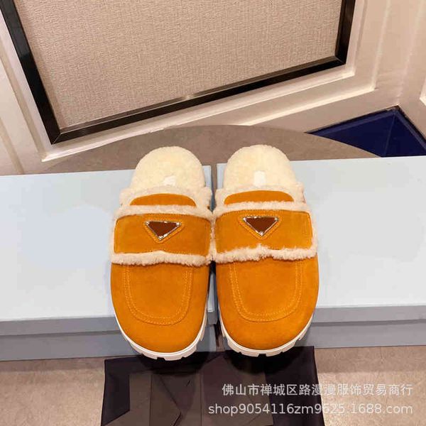 slippers p family woolen slippers women's autumn and winter style warm lamb wool baotou muller shoes grandma, Black
slippers p family woolen slippers women's autumn and winter style warm lamb wool baotou muller shoes grandma, Black