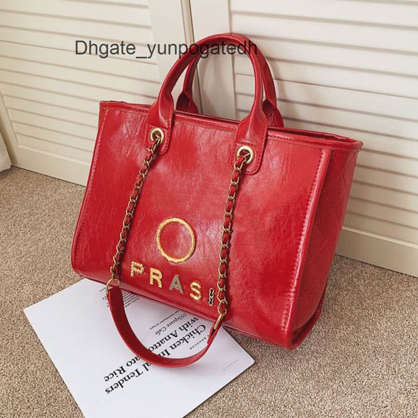 women's luxury classic handbags beach bags designers ch metal letter badge tote evening bag small mini body leather handbag large femal
women's luxury classic handbags beach bags designers ch metal letter badge tote evening bag small mini body leather handbag large femal