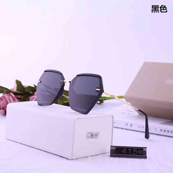 sunglasses 2022 2415 large frame women's polarized sunglasses star fashion color film women's, White;black
sunglasses 2022 2415 large frame women's polarized sunglasses star fashion color film women's, White;black