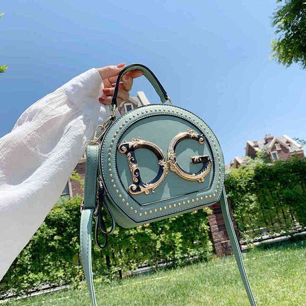 designer letter bags highest quality rivet portable small round version shoulder red women's bag messenger handbag wholesale
designer letter bags highest quality rivet portable small round version shoulder red women's bag messenger handbag wholesale