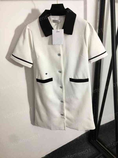 designer womens dresses single-breasted bee embroidered colorblock lapel short sleeve dress luxury casual dresses for women clothing, Black;gray
designer womens dresses single-breasted bee embroidered colorblock lapel short sleeve dress luxury casual dresses for women clothing, Black;gray