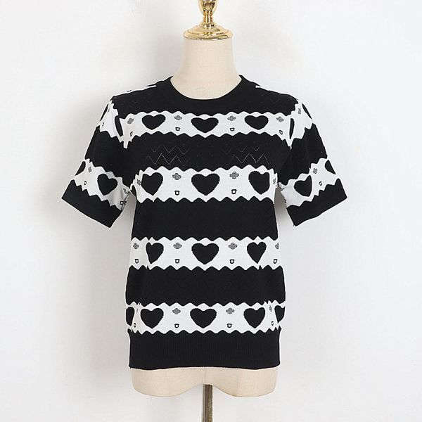 601 2022 runway summer brand same style sweater crew neck black white red short sleeve women's sweaters qian, White;black
601 2022 runway summer brand same style sweater crew neck black white red short sleeve women's sweaters qian, White;black