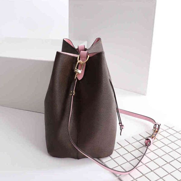 drawstring bucket bags women's luxury designer handbags mini messenger purses wallets card holders backpacks 1016
drawstring bucket bags women's luxury designer handbags mini messenger purses wallets card holders backpacks 1016