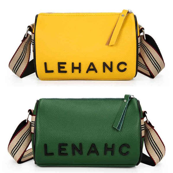 45% new women's letter small satchel fashion simple shoulder large capacity manufacturer's latest quality fashionable bags
45% new women's letter small satchel fashion simple shoulder large capacity manufacturer's latest quality fashionable bags