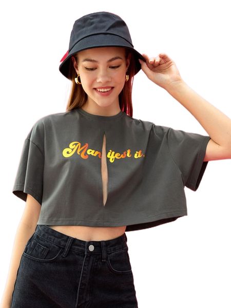 x valhalla letter graphic cut-out drop shoulder crop tee 962n#, White
x valhalla letter graphic cut-out drop shoulder crop tee 962n#, White