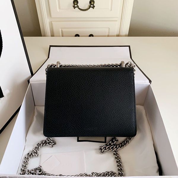 fashion designer women shoulder bag real leather famous handbag messenger bags small square bag luxurys purses size 20cm white crossbody
fashion designer women shoulder bag real leather famous handbag messenger bags small square bag luxurys purses size 20cm white crossbody