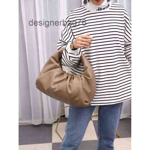designer bags venetas women bottegas handbags women's enetas small soft leather retro underarm dumpling large capacity wrinkled cloud c
designer bags venetas women bottegas handbags women's enetas small soft leather retro underarm dumpling large capacity wrinkled cloud c