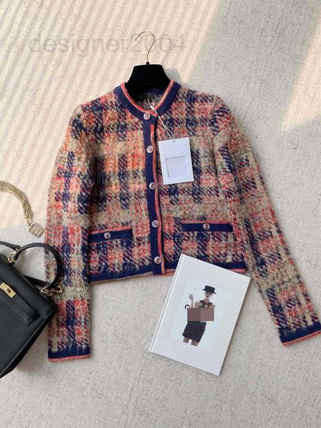 women's trench coats designer 2022 new french celebrity small fragrance handcraft workshop round neck two pocket single breasted plaid, Tan;black
women's trench coats designer 2022 new french celebrity small fragrance handcraft workshop round neck two pocket single breasted plaid, Tan;black
