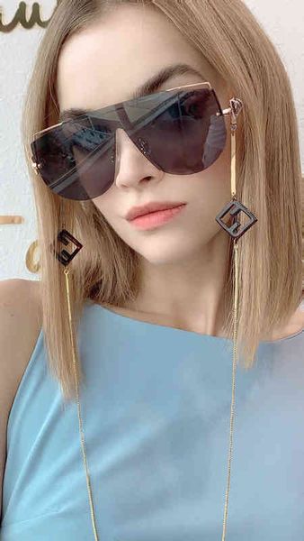 2022 luxury brand sunglasses new f family large frame chain women's metal fashion vintage eyewear designer elegant men sunglass vintage, White;black
2022 luxury brand sunglasses new f family large frame chain women's metal fashion vintage eyewear designer elegant men sunglass vintage, White;black