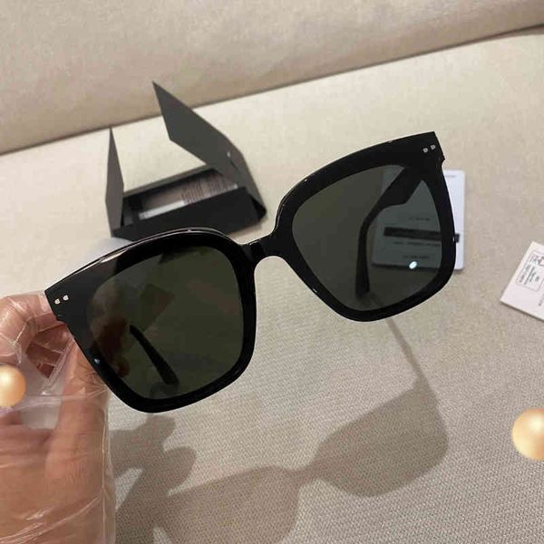 2022 new gm sunglass women's high sense net red same uv ristant large frame versatile polarized sunglass, White;black
2022 new gm sunglass women's high sense net red same uv ristant large frame versatile polarized sunglass, White;black